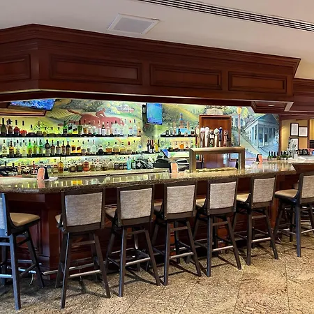 Doubletree By Hilton Washington Dulles Airport-3