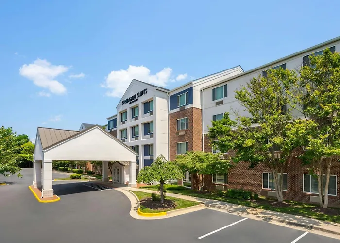 Central hotel: Springhill Suites Herndon Reston